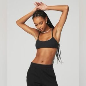 Beautiful ALO yoga Ribbed Manifest Bra size S color black
